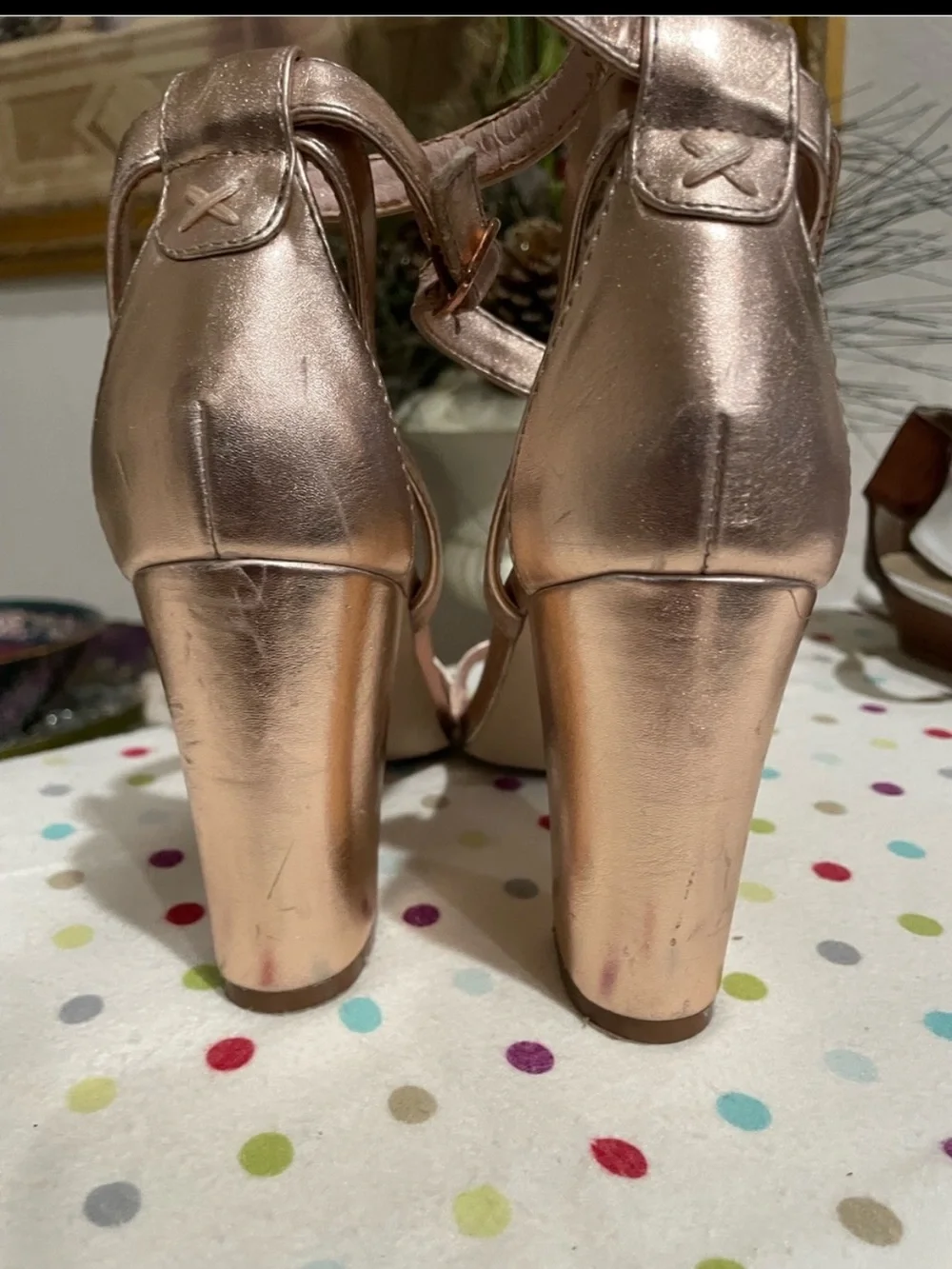 Madden Girl Metallic Rose Gold Ankle-Strap 4”Heels *flaw have inside peeling